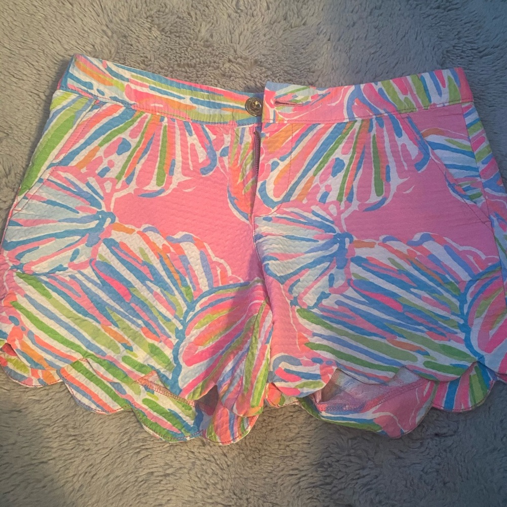 Lilly Pulitzer Buttercup shorts